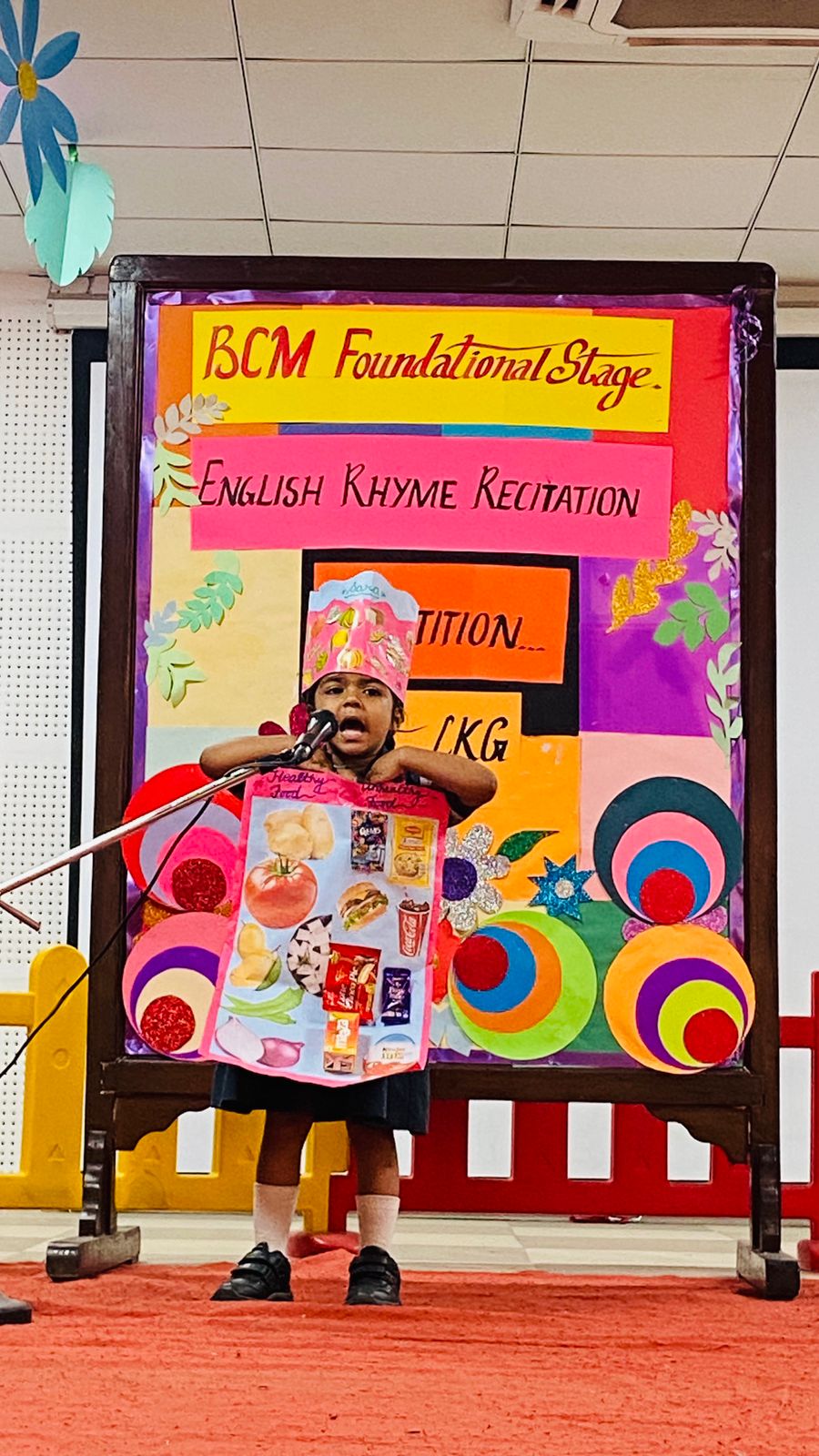 LKG II ENGLISH RHYME RECITATION COMPETITION